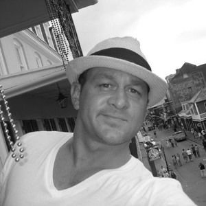 Meet your Posher, Cameron